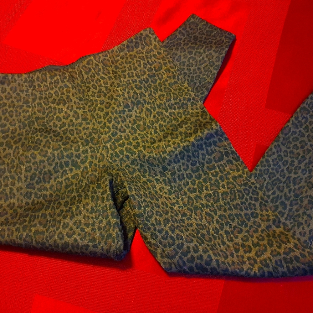 EUC Liverpool print leggings